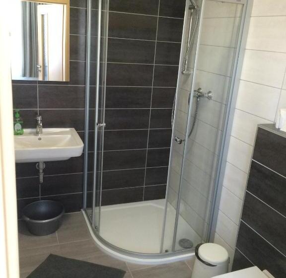 スタンダードルーム, Villa Marcus