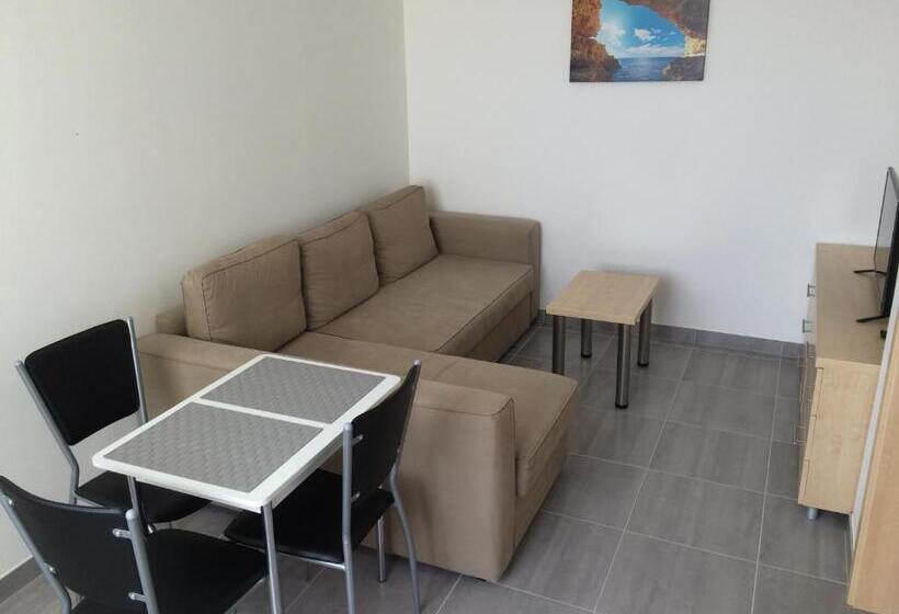 スイート, Villa Marcus