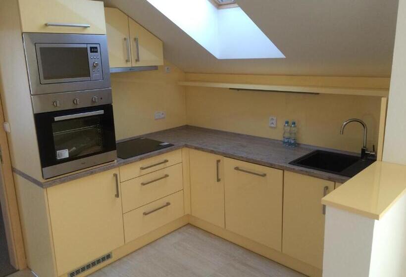 スーペリアースイート, Villa Marcus