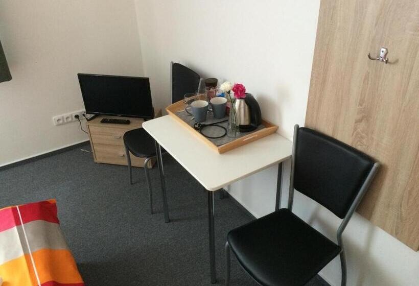 スタンダードルーム, Villa Marcus