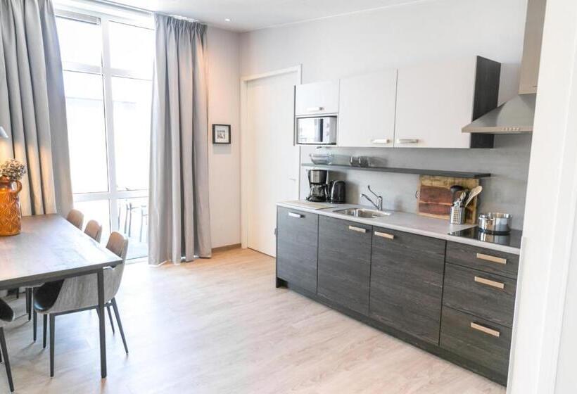 דירת שלושה חדרים, 6p Luxe Bungalow Met Serre