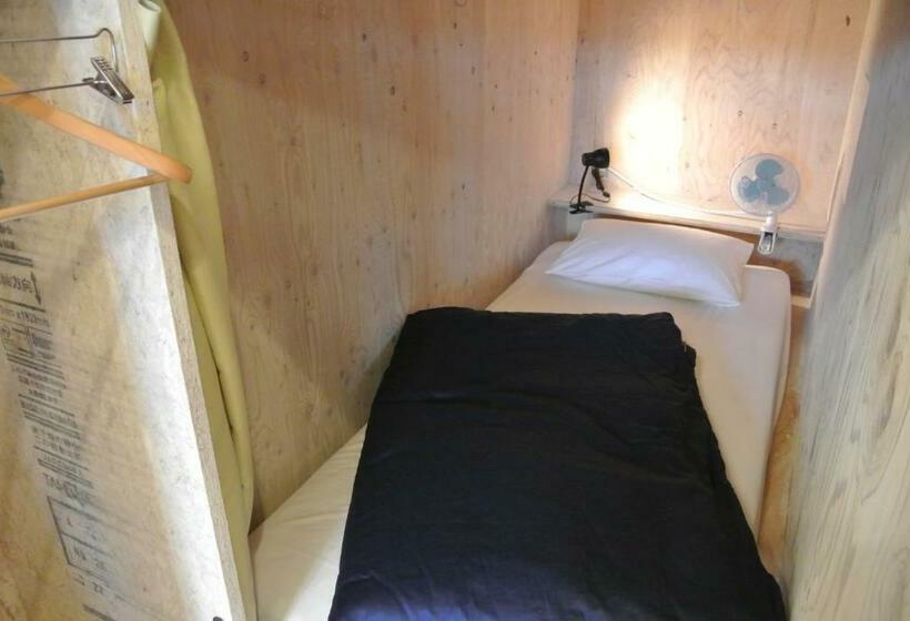 غرفة قياسية رباعية, Backpackers Hotel Noosa Japan In Takatsuki Tonda