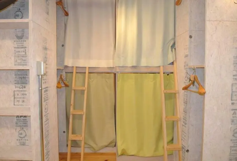 スタンダード４人部屋, Backpackers Hotel Noosa Japan In Takatsuki Tonda