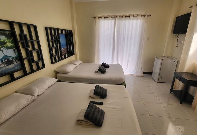 اتاق استاندارد چهار تخته, Bakasyunan Resort And Conference Center   Tanay