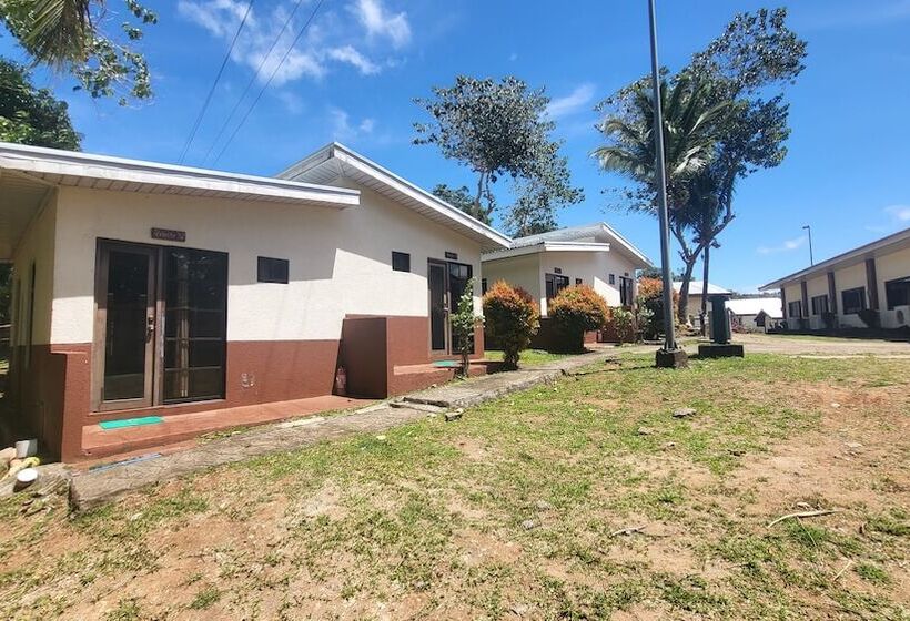 اتاق استاندارد چهار تخته, Bakasyunan Resort And Conference Center   Tanay