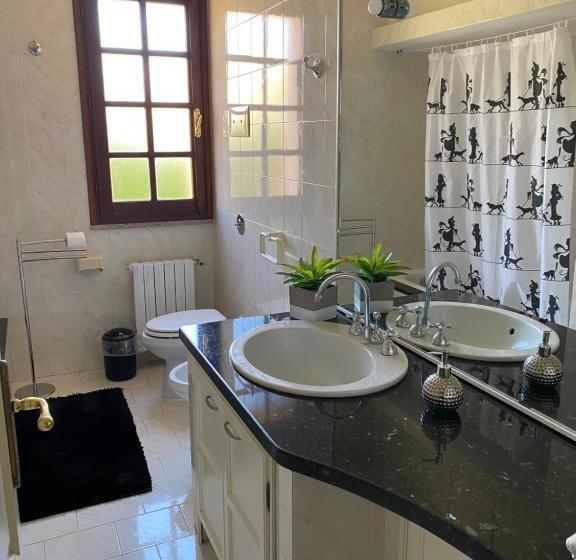 Standard room with outdoor bath, La Villetta