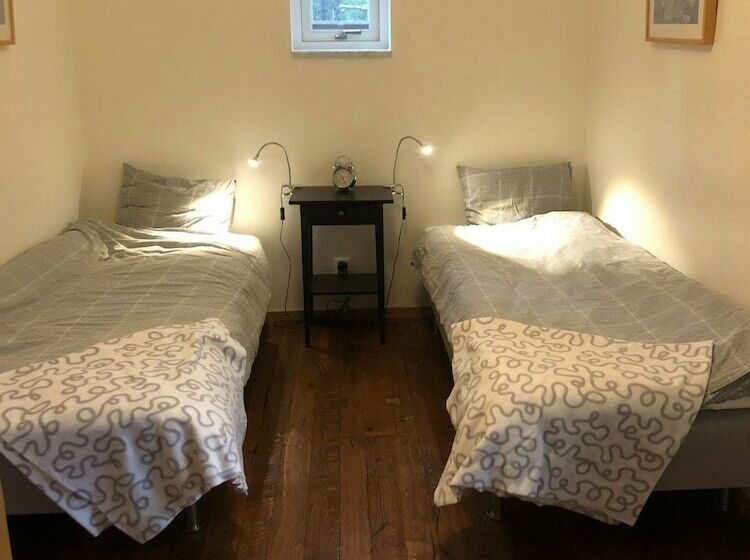 小室, Björsjödal