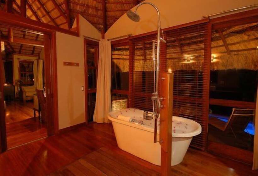샬레, Massinga Beach Lodge