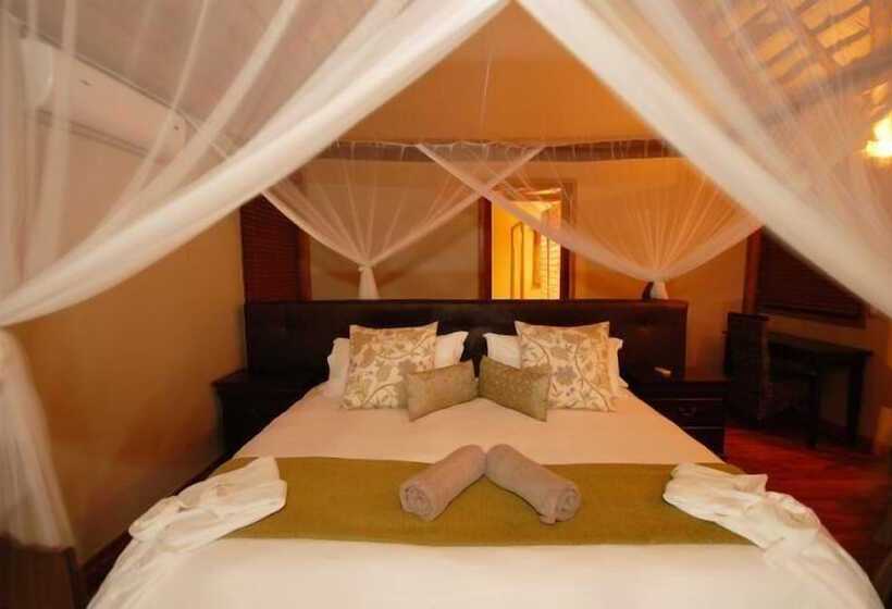 샬레, Massinga Beach Lodge