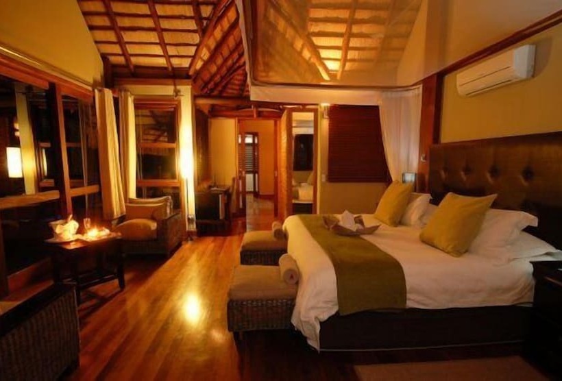 샬레, Massinga Beach Lodge