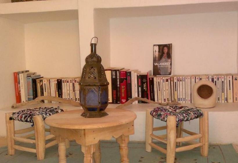 스탠다드 룸, Au Bord De L Eau