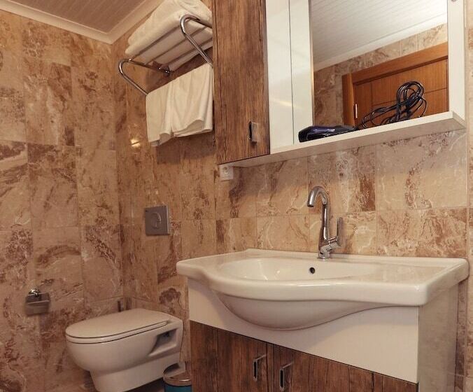 ２ベッドルームアパートメント, Berceste Apart