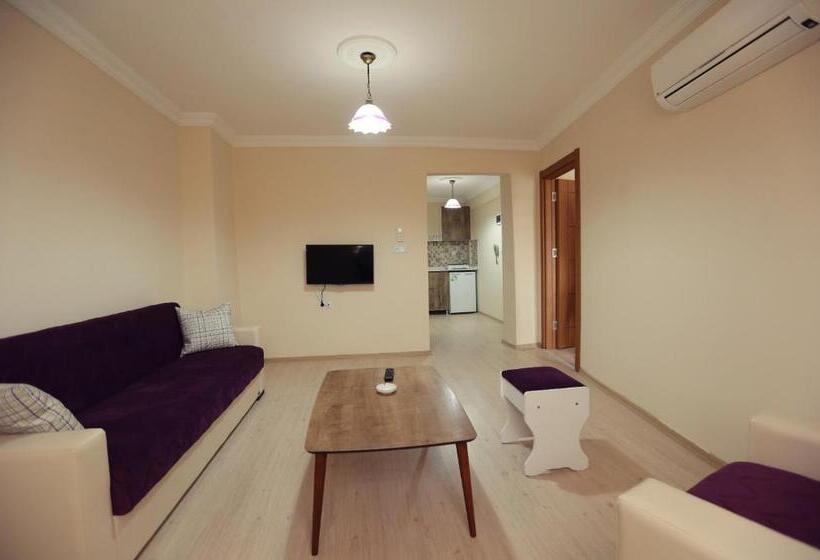 海の見える１ベッドルームアパートメント, Berceste Apart