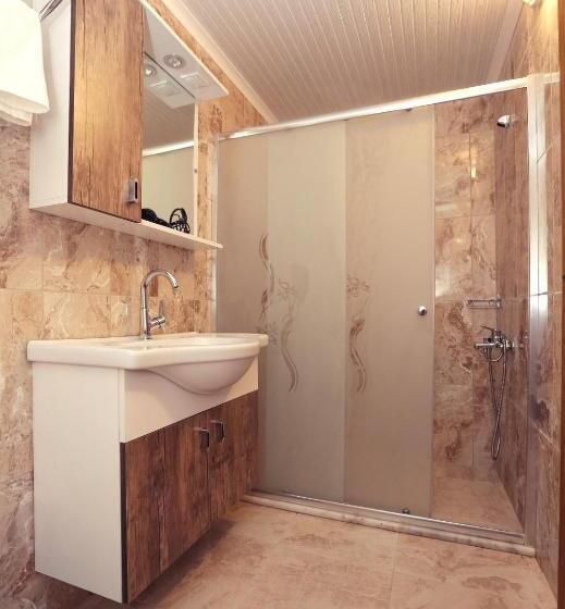 ２ベッドルームアパートメント, Berceste Apart