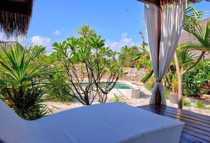 Бунгало Deluxe, Loedi Bungalows Rote