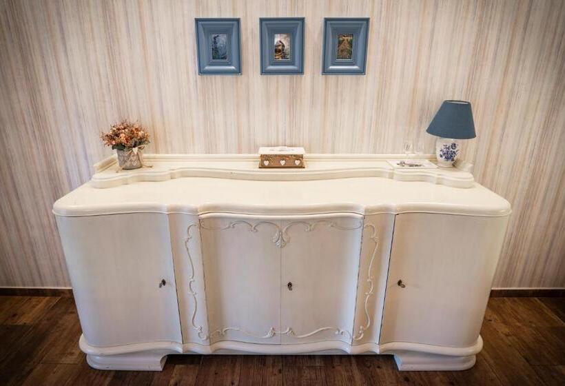 منزل غرفة نوم واحدة, Penzion Primášé