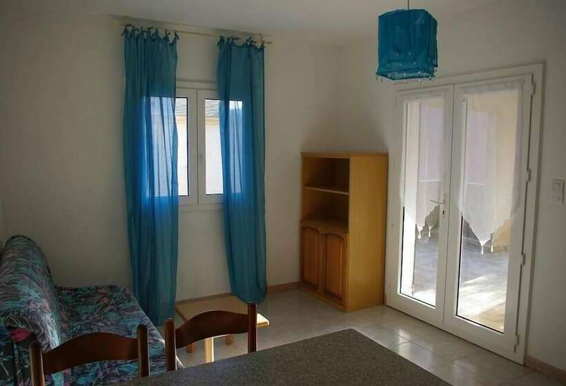 Апартаменты 1 Спальня, Résidence Anna