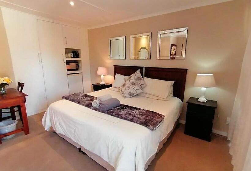 חדר משפחתי, Tri Angle B&b And Wellness Salon