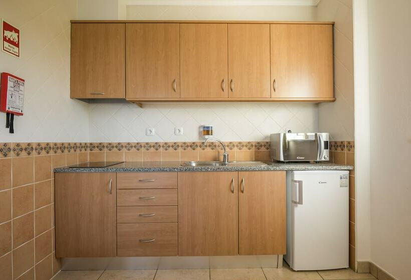 דירה בת חדר שינה 1 צדדית נוף לים, Clube Porto Mos   Sunplace Hotels & Beach Resort