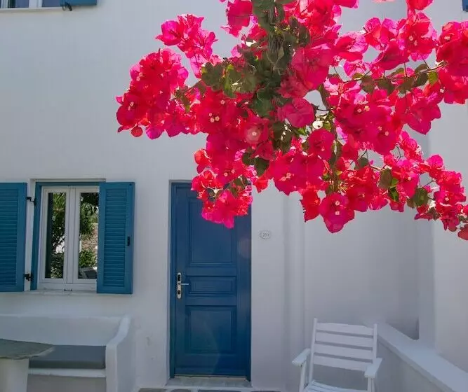 ガーデンビューのデラックストリプルルーム, Acrogiali Beachfront Hotel Mykonos