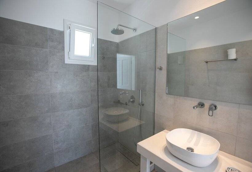 オーシャンビューのデラックストリプルルーム, Acrogiali Beachfront Hotel Mykonos