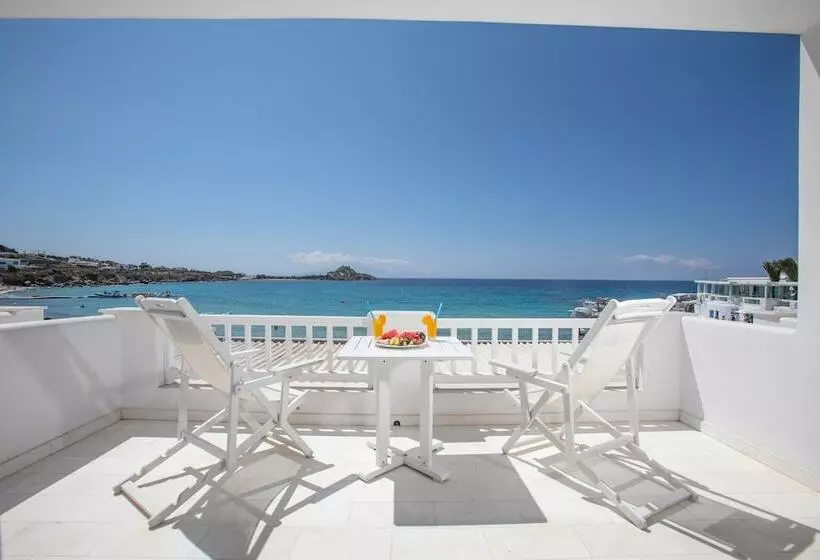 オーシャンビューのデラックストリプルルーム, Acrogiali Beachfront Hotel Mykonos