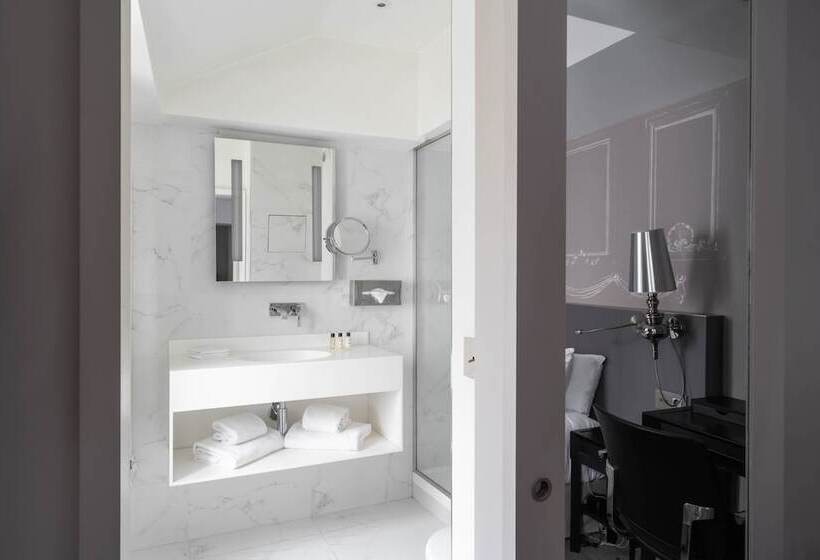 スーペリアールーム, Nh Paris Champs Elysées