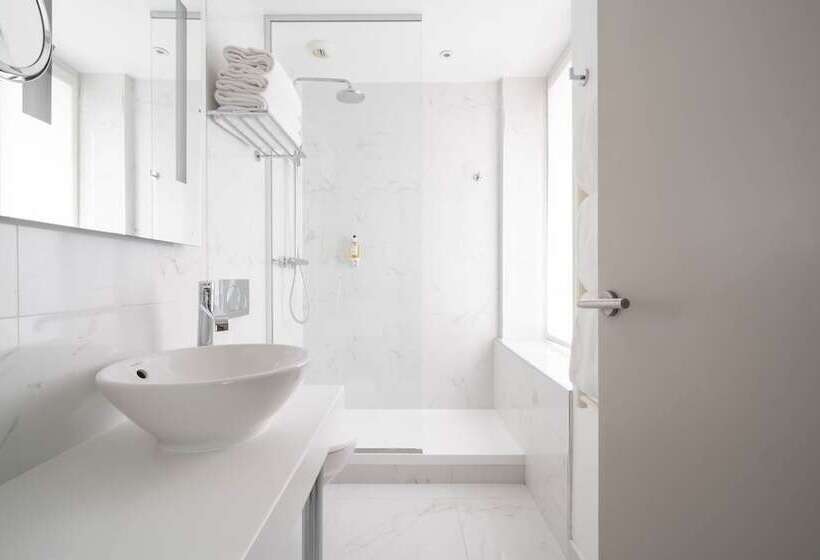 スーペリアールーム, Nh Paris Champs Elysées