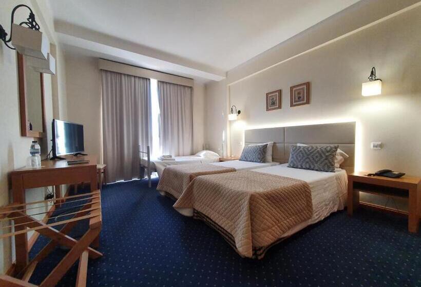 Номер Стандарт Трехместный, Cabecinho