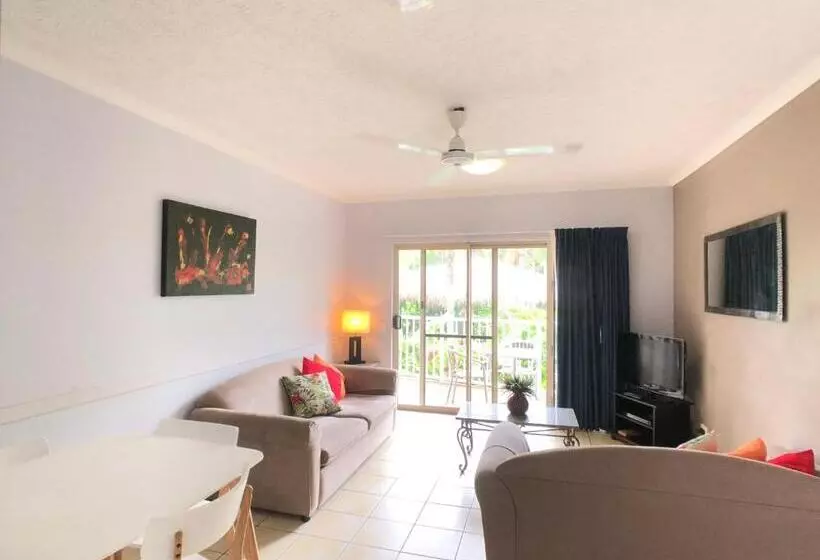 庭の見える１ベッドルームアパートメント, Cairns Beach Resort