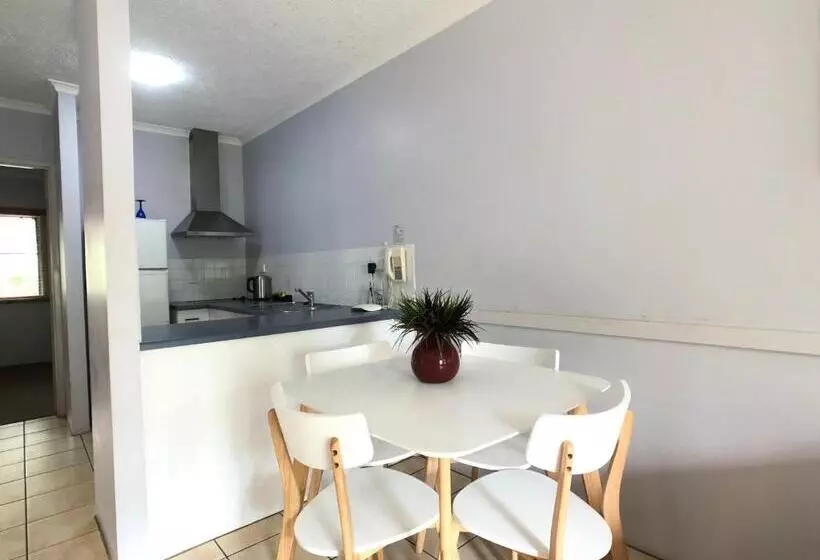 庭の見える１ベッドルームアパートメント, Cairns Beach Resort