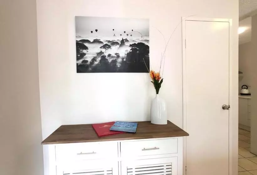 1 Bedroom Premium Apartment Garden View, Cairns Beach Resort