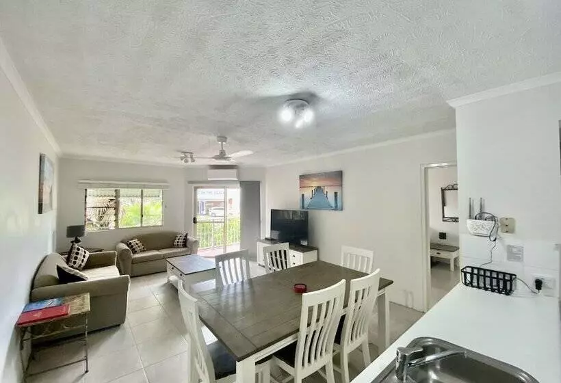 プレミアムアパートメント、1ベッドルーム 、オーシャンビュー, Cairns Beach Resort