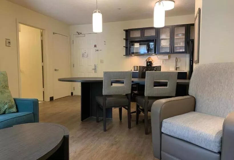 اتاق استاندارد برای معلولان, Candlewood Suites Raleigh Crabtree, An Ihg