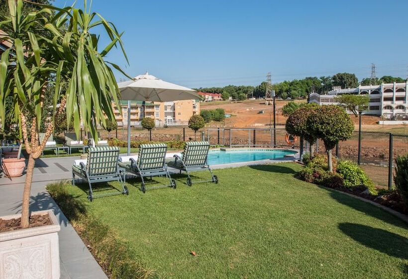 إستوديو قياسى, City Lodge Hotel Eastgate