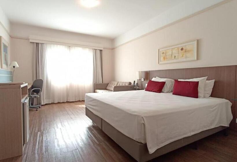 Номер Deluxe Кровать Кинг, Comfort Suites Londrina