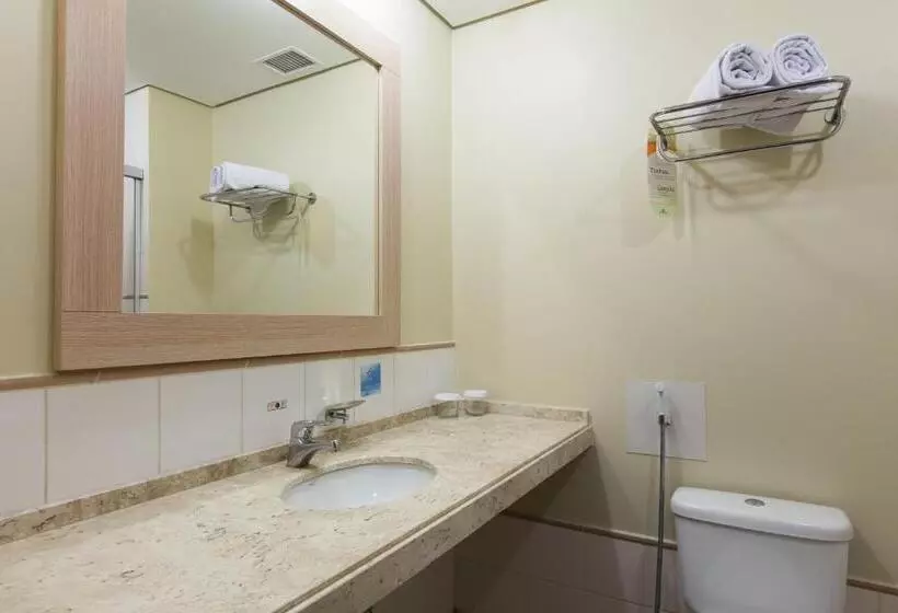 Superior Kolmen Hengen Huone, Comfort Suites Londrina