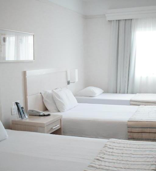 Трехместный Номер Superior, Comfort Suites Londrina