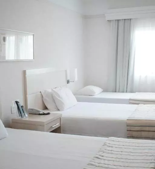 Superior Kolmen Hengen Huone, Comfort Suites Londrina
