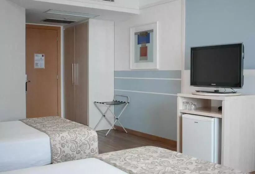 Superior Kolmen Hengen Huone, Comfort Suites Londrina