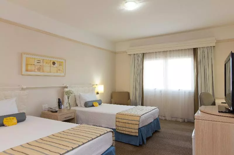 Superior Kolmen Hengen Huone, Comfort Suites Londrina
