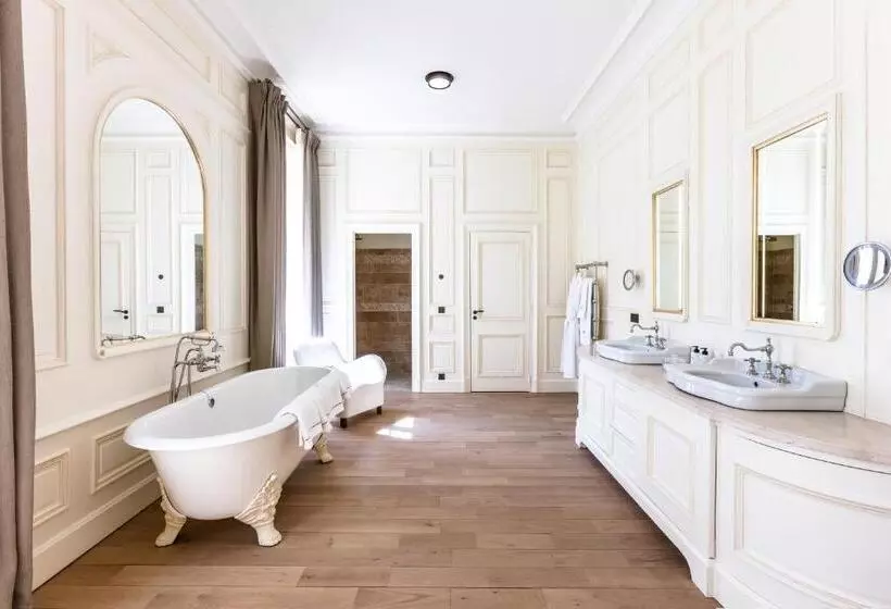 Sviitti Puutarhanäkymä, Domaine Des Etangs, Auberge Resorts Collection