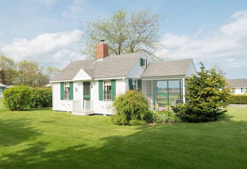 Дом 1 Спальня, The Dunes On The Waterfront