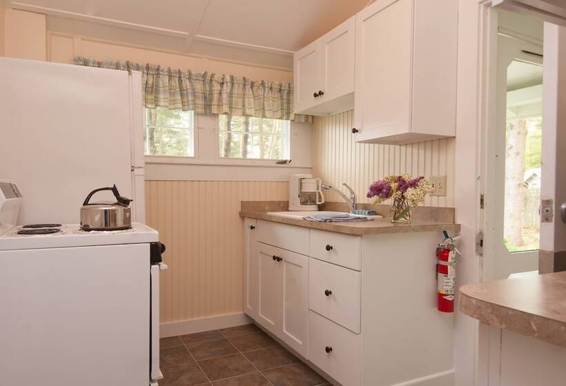 Дом 2 Спальни, The Dunes On The Waterfront