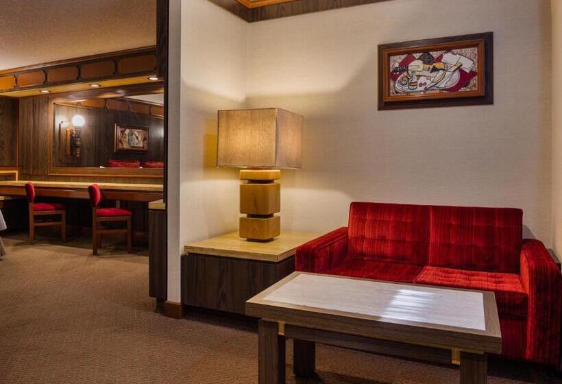 سوییت لوکس, Exe Alameda Reforma