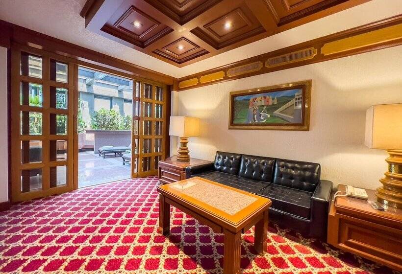 سوئیت پرزیدنت, Exe Alameda Reforma