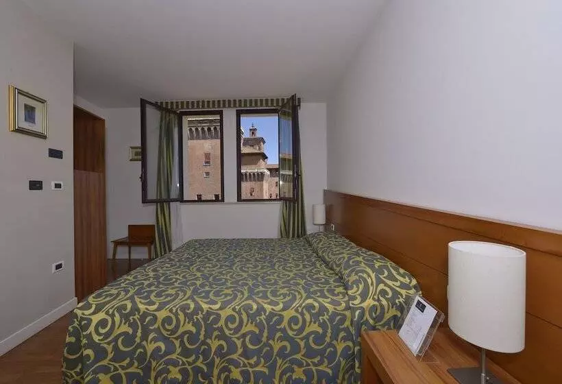 اتاق سوپریور, Ferrara