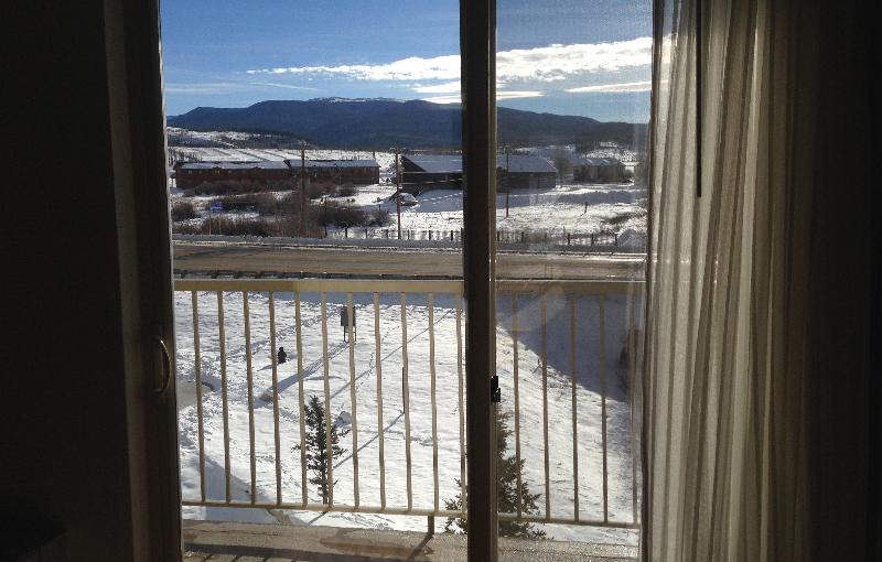 스위트 킹사이즈 침대, Holiday Inn Express Hotel & Suites Fraser Winter Park Area, An Ihg