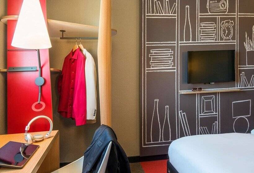 스탠다드 룸 더블 침대, Ibis Manosque Cadarache
