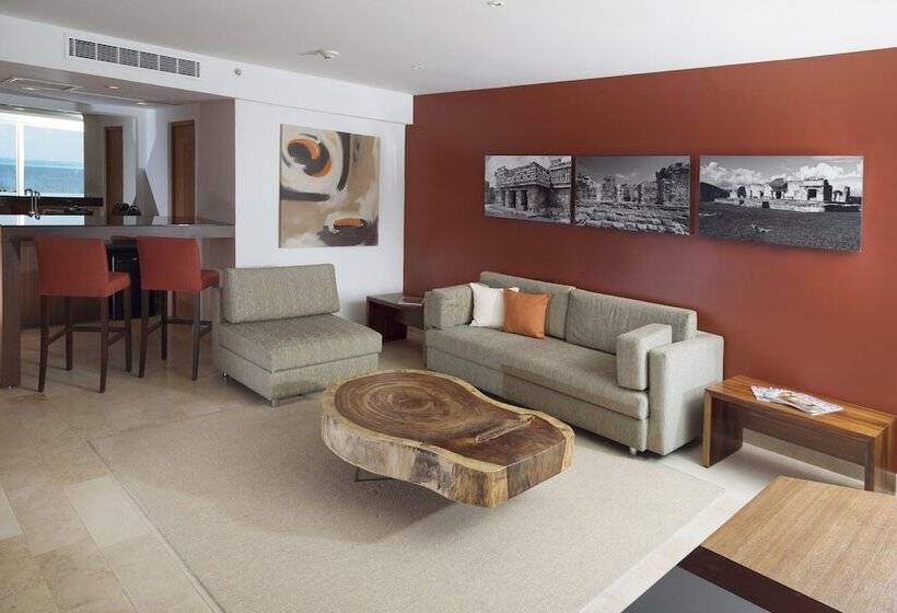 Apartament Club cu vedere la mare, Intercontinental Presidente Cancun Resort